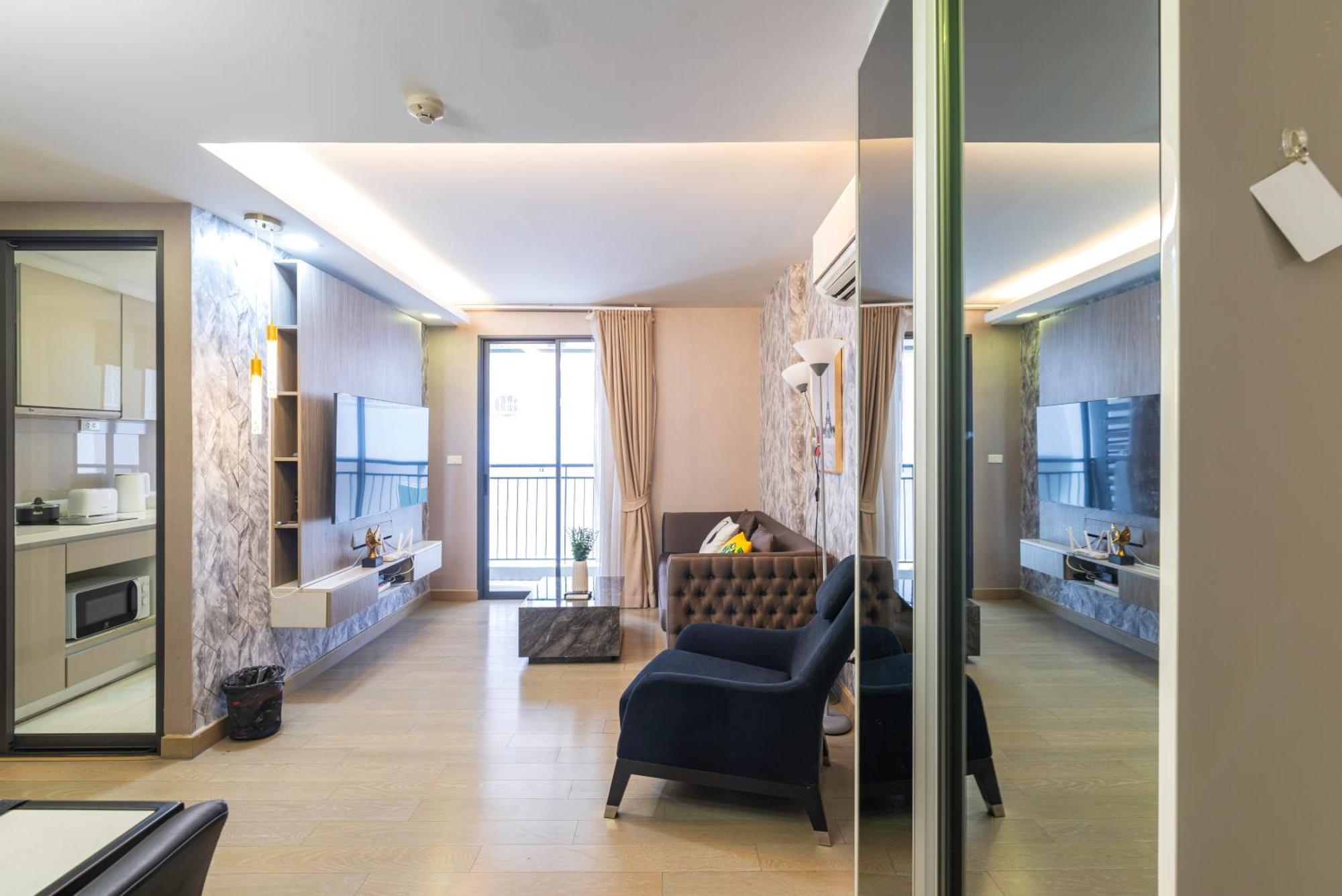 Ferienwohnung Dazzle Sukhumvit 7 By Lefoyer Bangkok Exterior foto